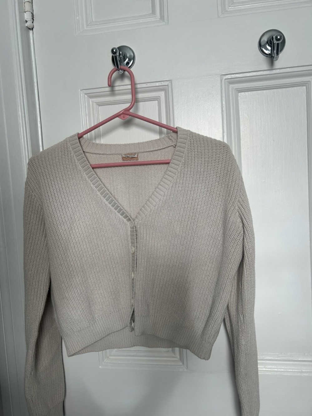 Brandy Melville Beige V-Neck Button Front Cropped Cardigan